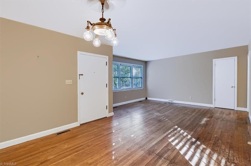 Stick/Site Built at 3405 Canterbury Street, Greensboro NC 27408, photo 3 of 18