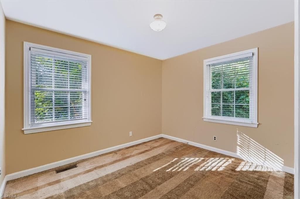 Stick/Site Built at 3405 Canterbury Street, Greensboro NC 27408, photo 14 of 18