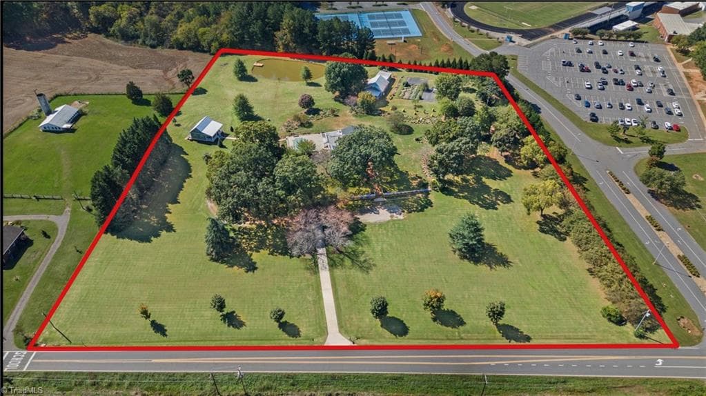 Stick/Site Built at 3453 Plateau Road, Newton NC 28658, photo 3 of 50
