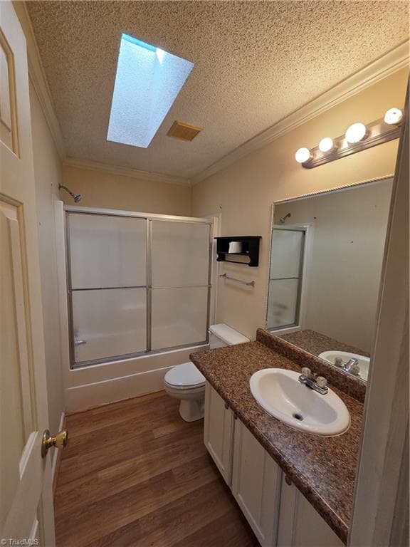 Manufactured Home at 1025 Cyndi Jo Lane, King NC 27021, photo 10 of 14