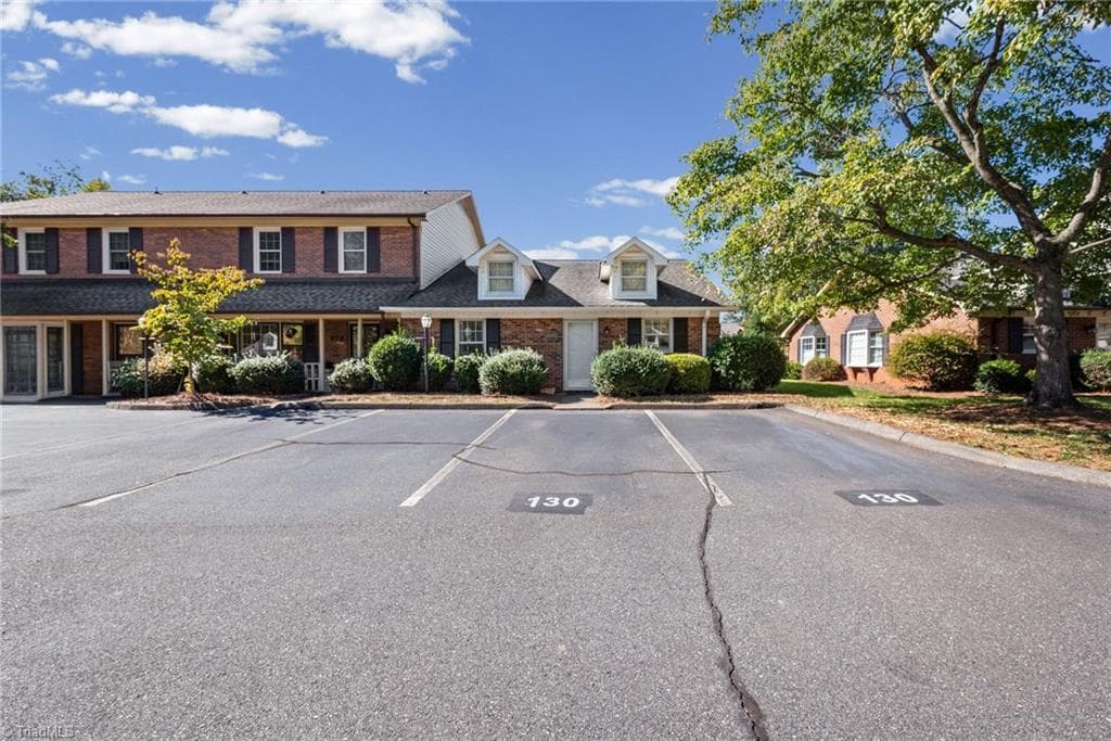 Stick/Site Built at 130 Chrisfield Circle, Winston-Salem NC 27104, photo 36 of 41