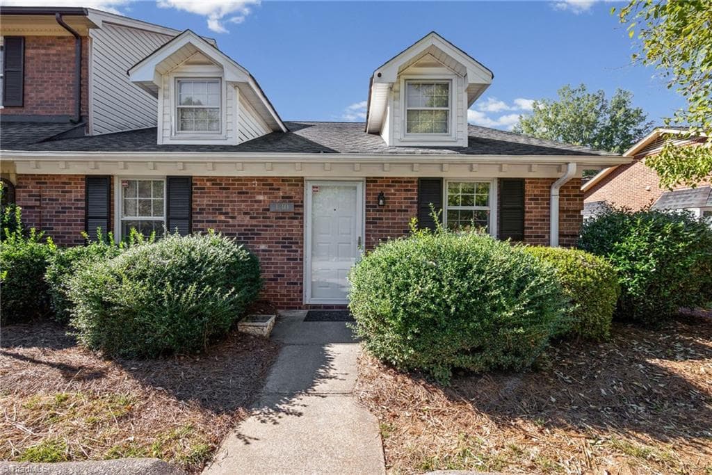 Stick/Site Built at 130 Chrisfield Circle, Winston-Salem NC 27104, photo 28 of 41