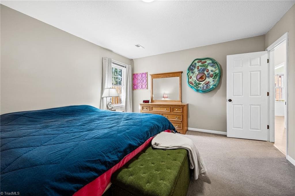 Stick/Site Built at 130 Chrisfield Circle, Winston-Salem NC 27104, photo 18 of 41