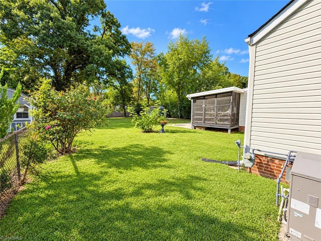 Stick/Site Built at 810 Mark Street, High Point NC 27260, High Point, photo 11 of 38