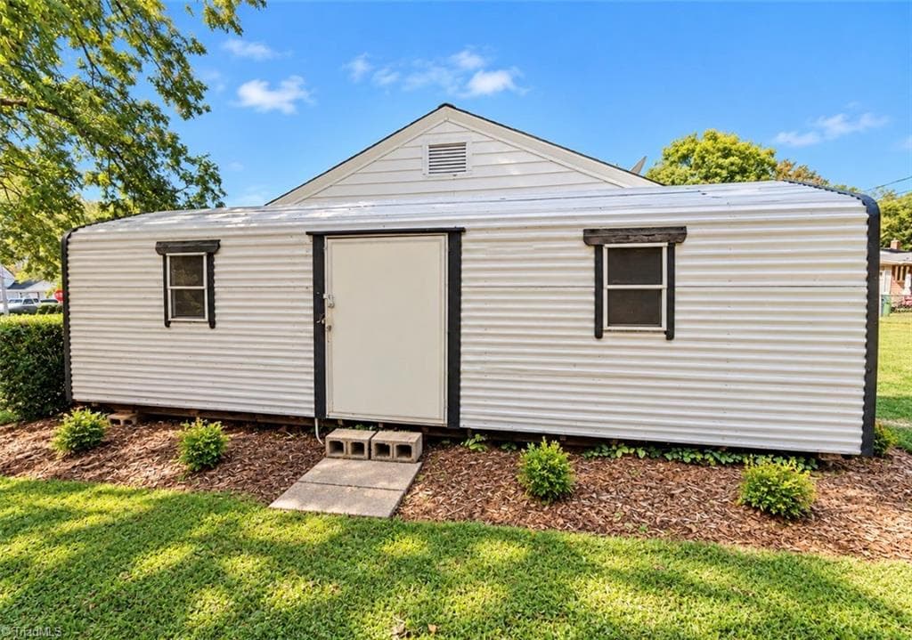 Stick/Site Built at 301 Hillside Drive, Lexington NC 27295, photo 24 of 24