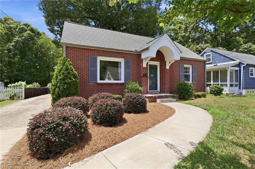 Stick/Site Built at 938 Madison Avenue, Winston-Salem NC 27103, photo 35 of 38
