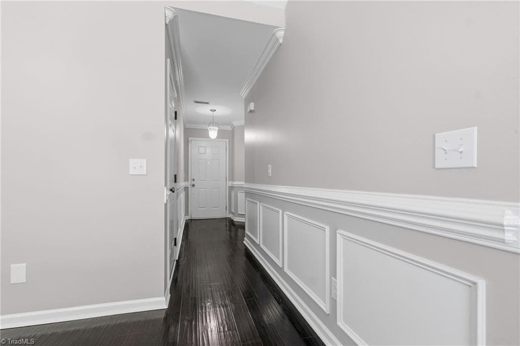 Stick/Site Built at 2579 Mid Salem Drive, Winston-Salem NC 27103, photo 5 of 32