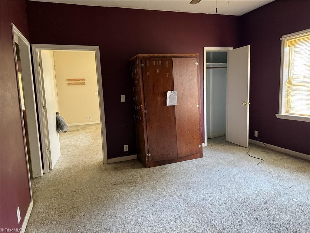 Stick/Site Built at 703 Everett Street, Burlington NC 27215, photo 5 of 21