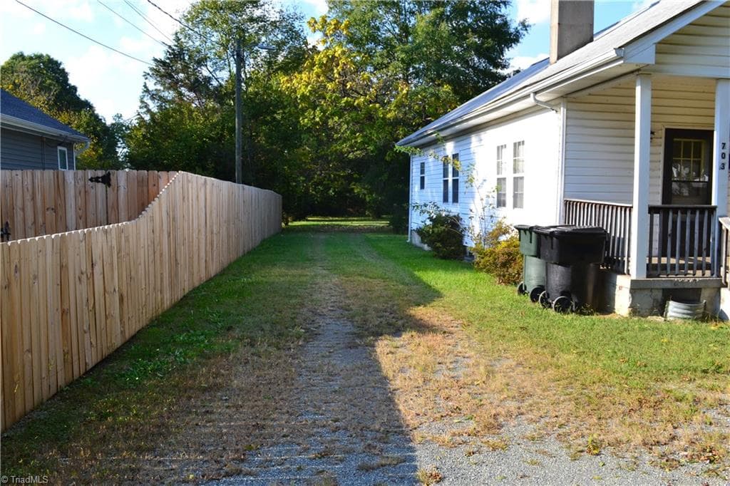Stick/Site Built at 703 Everett Street, Burlington NC 27215, photo 20 of 21