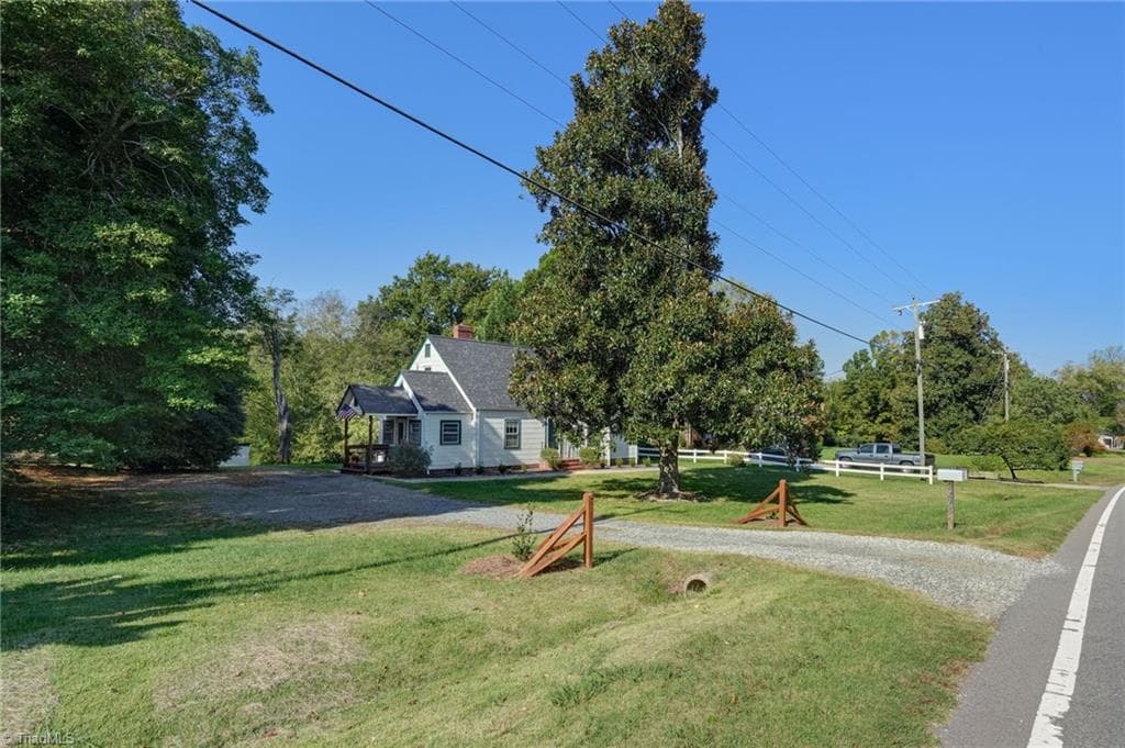 Stick/Site Built at 598 NC Highway 65, Reidsville NC 27320, photo 4 of 45