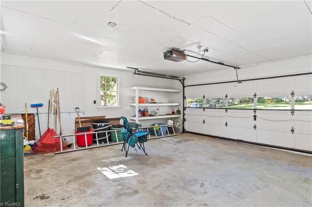 Stick/Site Built at 1236 Huntingdon Road, Winston-Salem NC 27104, photo 28 of 35