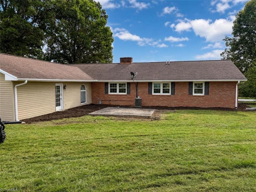 Stick/Site Built at 3828 Clingman Road, Ronda NC 28670, photo 6 of 24