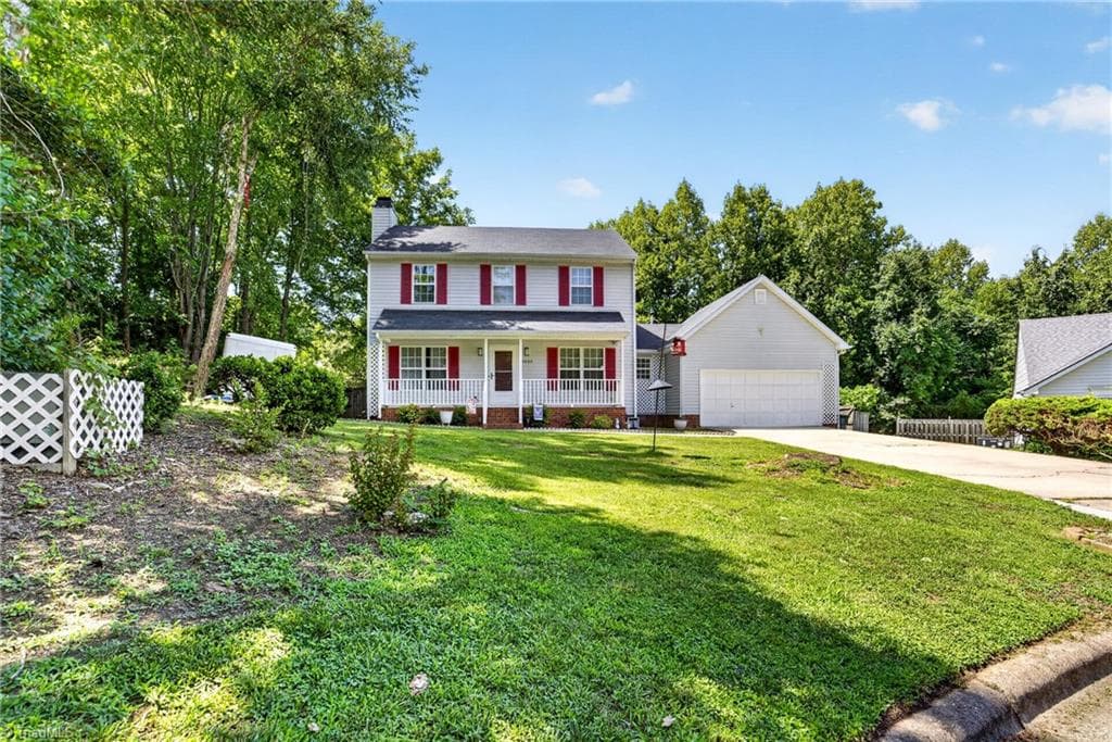 Stick/Site Built at 5805 Edgebrook Court, Jamestown NC 27282, photo 13 of 48