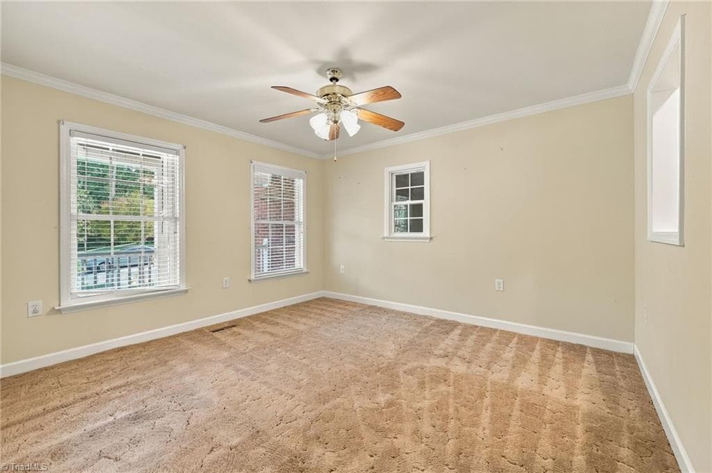 Stick/Site Built at 107 Arlington Court, King NC 27021, photo 5 of 47