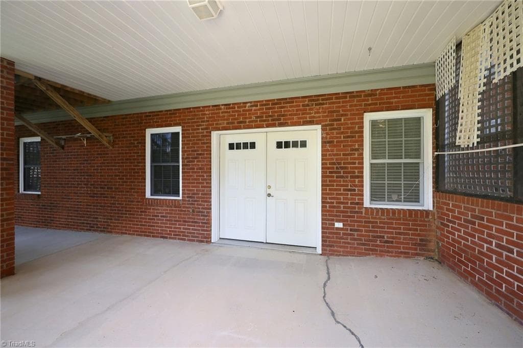 Stick/Site Built at 107 Arlington Court, King NC 27021, photo 34 of 47