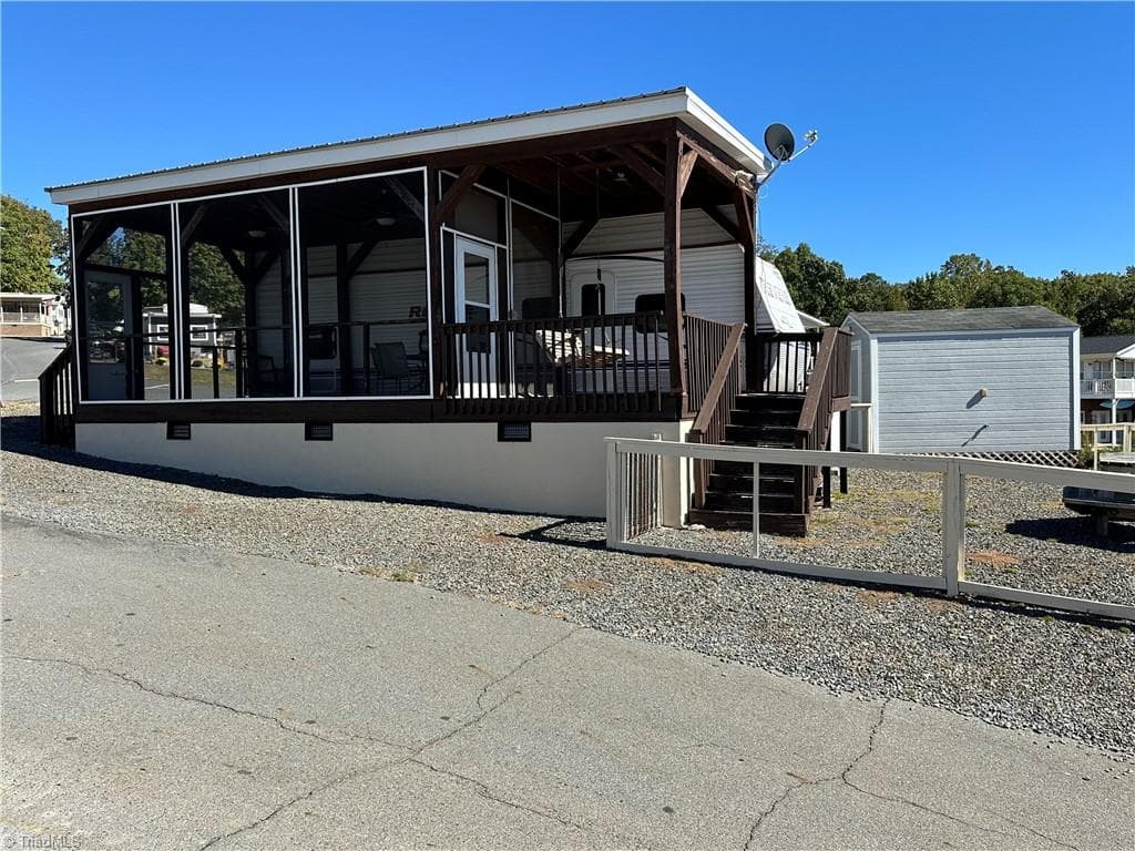 Manufactured Home at 155 Grand View Drive, New London NC 28127, photo 38 of 50