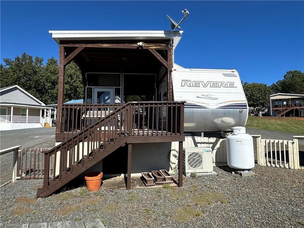 Manufactured Home at 155 Grand View Drive, New London NC 28127, photo 29 of 50