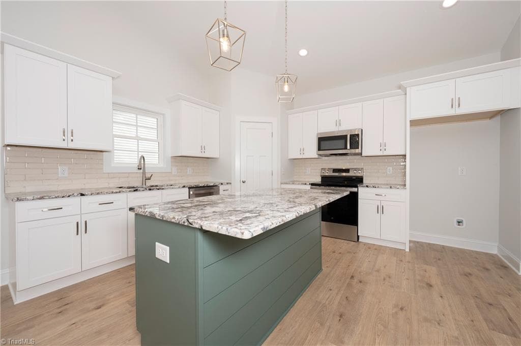 Stick/Site Built at 5022 Whitewood Lane, Winston-Salem NC 27104, photo 6 of 50