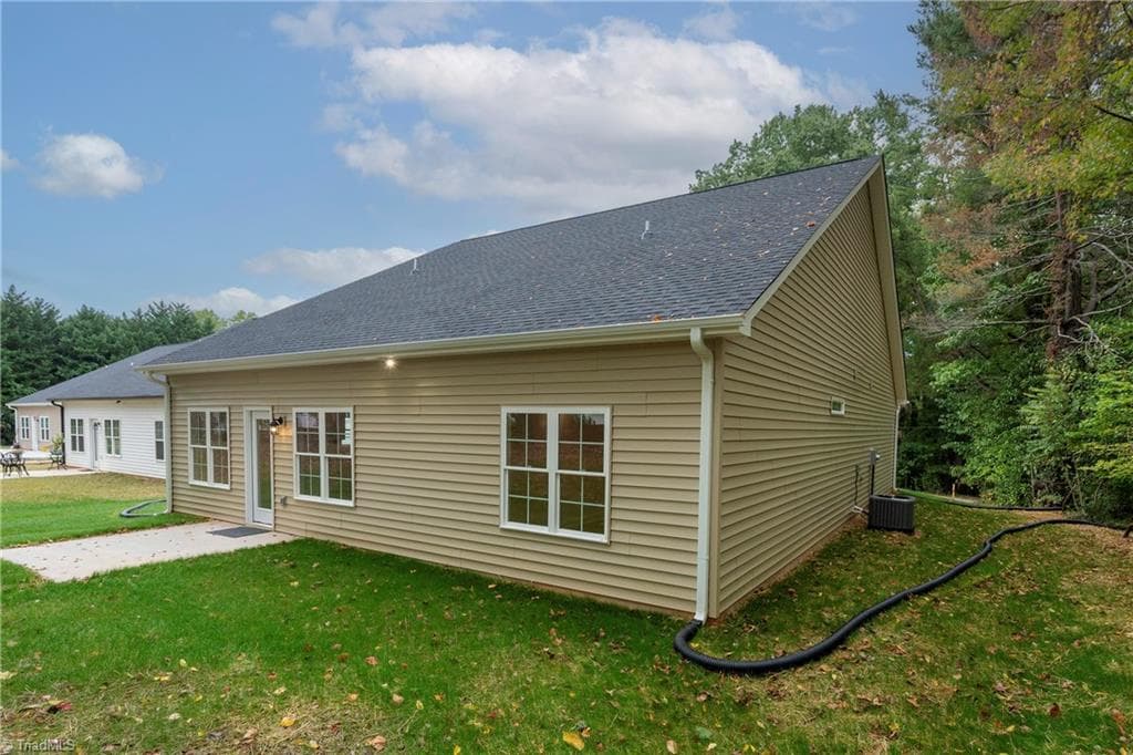 Stick/Site Built at 5022 Whitewood Lane, Winston-Salem NC 27104, photo 16 of 50