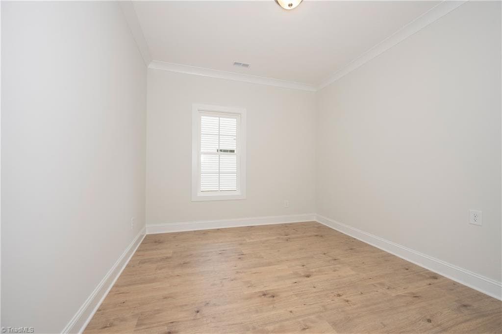 Stick/Site Built at 5022 Whitewood Lane, Winston-Salem NC 27104, photo 28 of 50