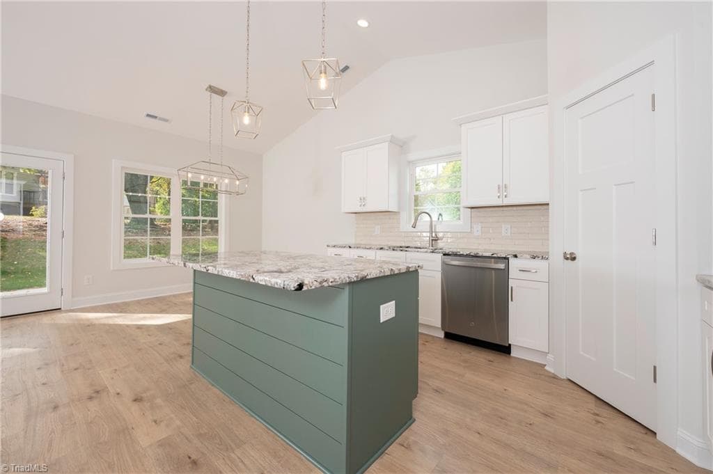 Stick/Site Built at 5022 Whitewood Lane, Winston-Salem NC 27104, photo 37 of 50