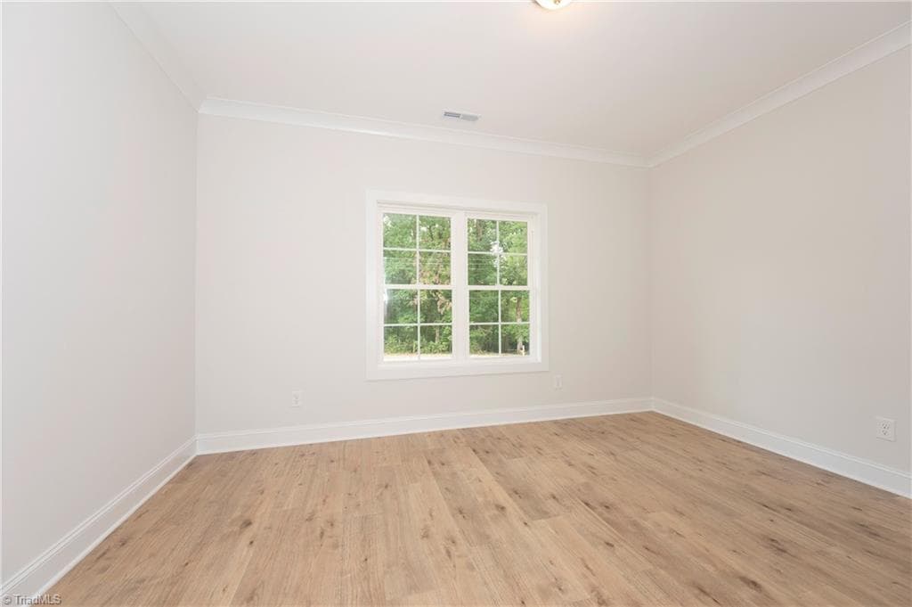 Stick/Site Built at 5022 Whitewood Lane, Winston-Salem NC 27104, photo 25 of 50