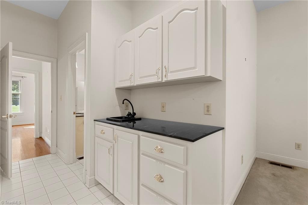 Stick/Site Built at 4147 Denton Road, Thomasville NC 27360, photo 16 of 44