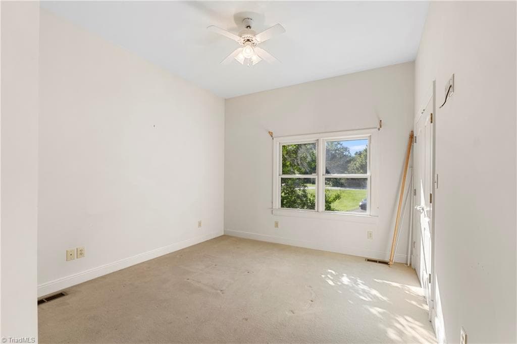 Stick/Site Built at 4147 Denton Road, Thomasville NC 27360, photo 21 of 44