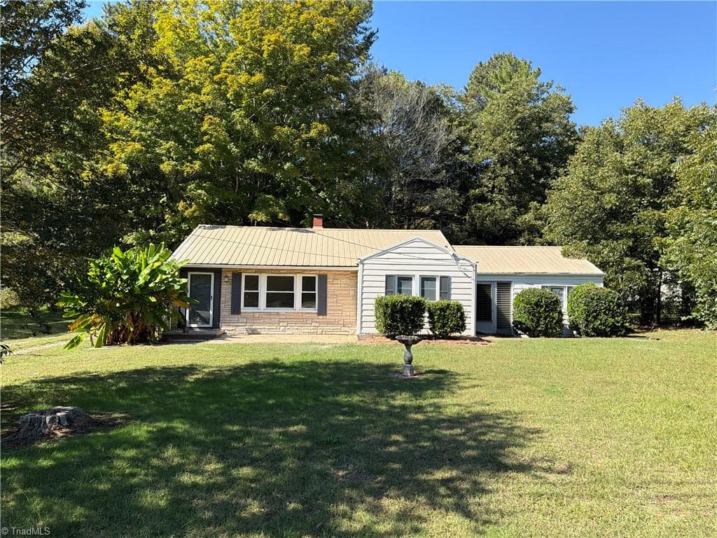 Stick/Site Built at 3511 Helmstetler Road, Lexington NC 27295, photo 19 of 21
