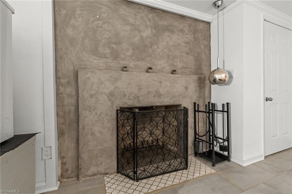 Stick/Site Built at 507 Otteray Avenue, High Point NC 27262, photo 27 of 39