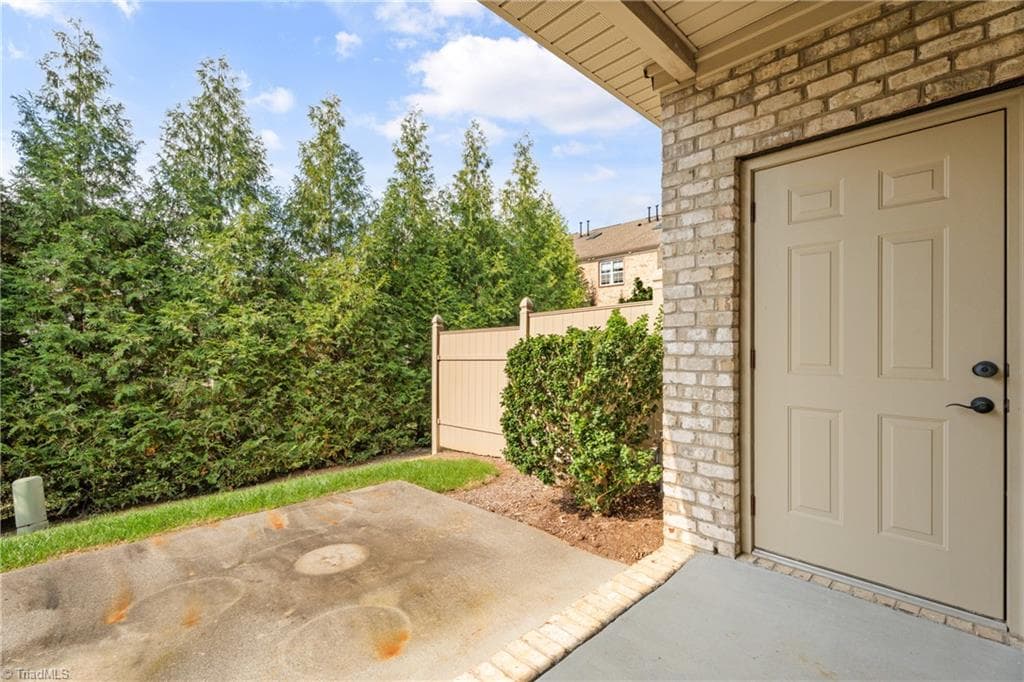 Stick/Site Built at 1468 Neville Gardens Lane, Winston-Salem NC 27103, photo 27 of 31