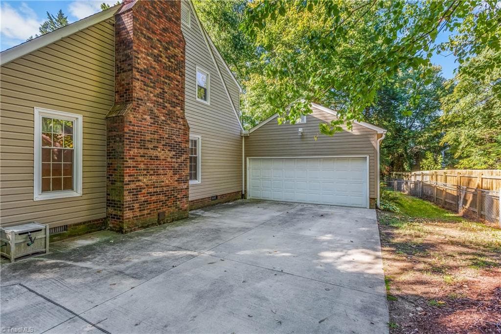 Stick/Site Built at 514 Edinburgh Drive, Burlington NC 27215, photo 29 of 30