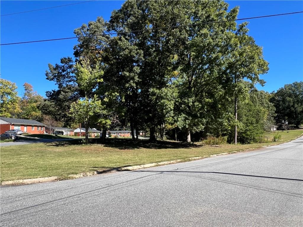 Stick/Site Built at 1302 Runyon Drive, Greensboro NC 27405, photo 36 of 39