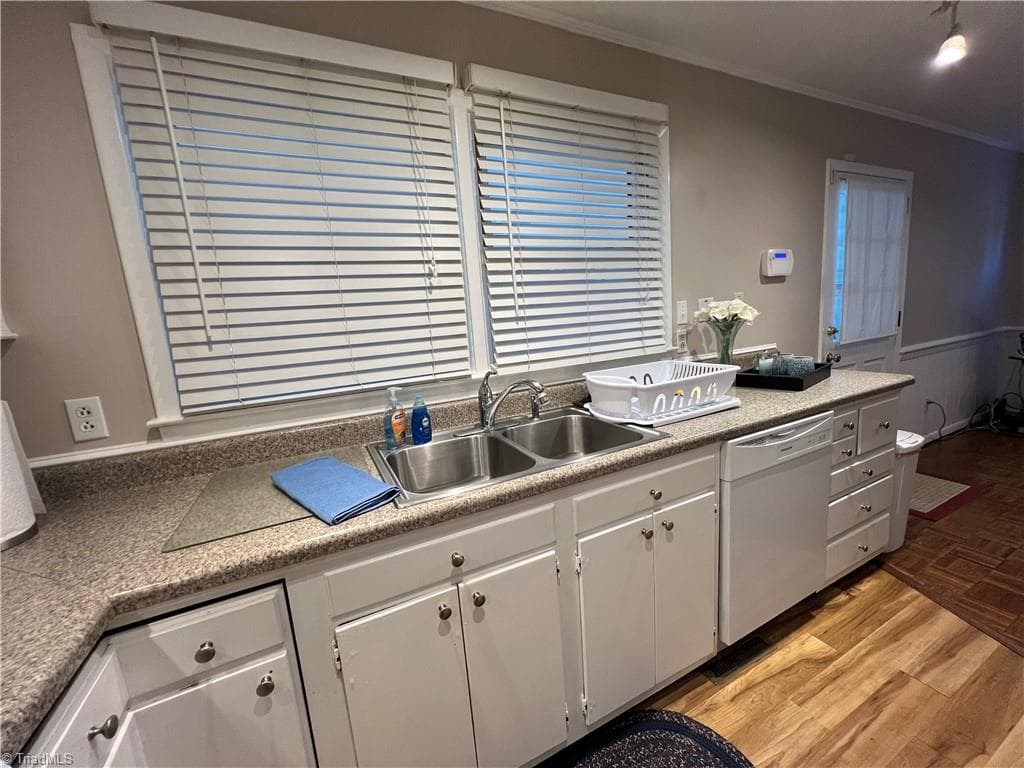 Stick/Site Built at 1302 Runyon Drive, Greensboro NC 27405, photo 11 of 39
