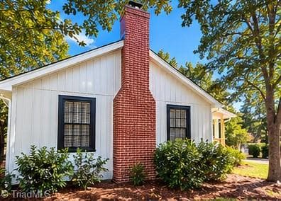 Stick/Site Built at 198 Cricket Clubhouse Road, North Wilkesboro NC 28659, photo 2 of 17