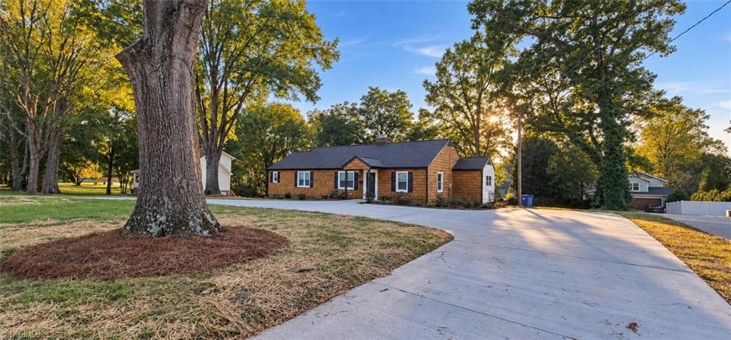 Stick/Site Built at 1314 Ebert Street, Winston-Salem NC 27103, photo 5 of 36