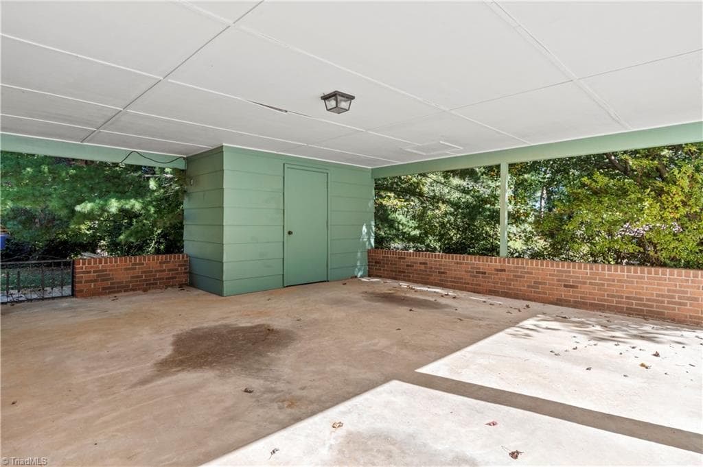 Stick/Site Built at 3797 Sandalwood Lane, Winston-Salem NC 27106, photo 23 of 28