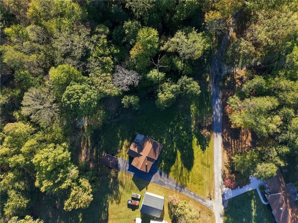 Stick/Site Built at 8904 Ridge Forest Lane, Oak Ridge NC 27310, photo 37 of 40