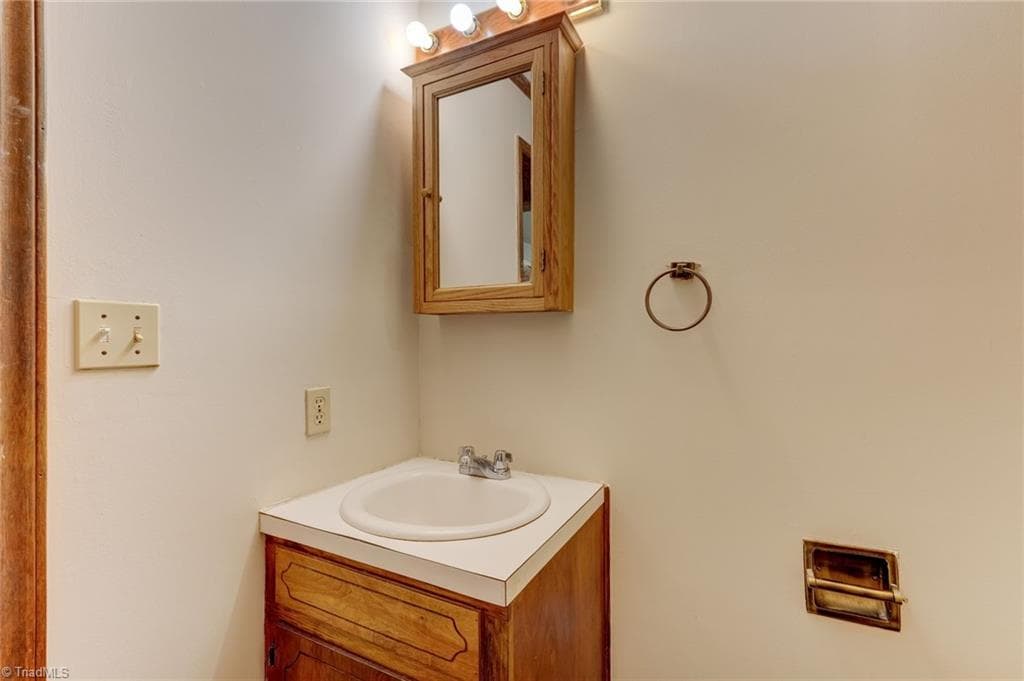 Stick/Site Built at 1106 Walnut Street, Reidsville NC 27320, photo 28 of 44
