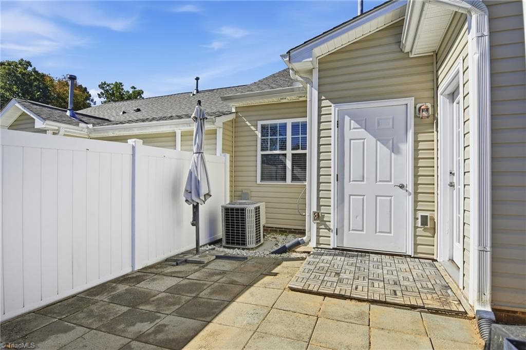 Stick/Site Built at 3462 Limestone Court, High Point NC 27265, photo 27 of 31