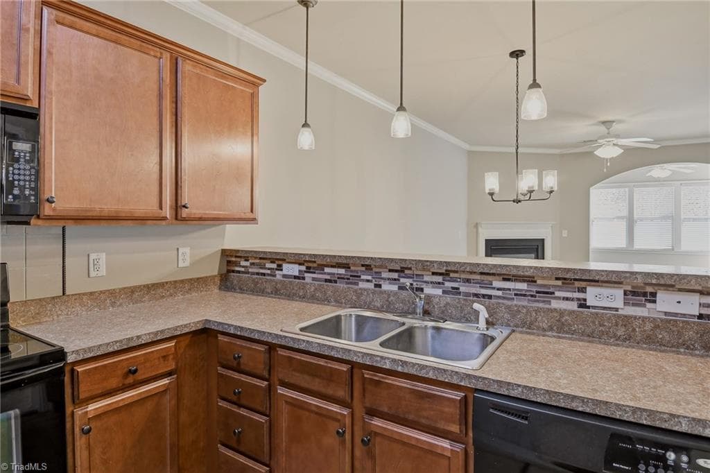 Stick/Site Built at 3462 Limestone Court, High Point NC 27265, photo 6 of 31