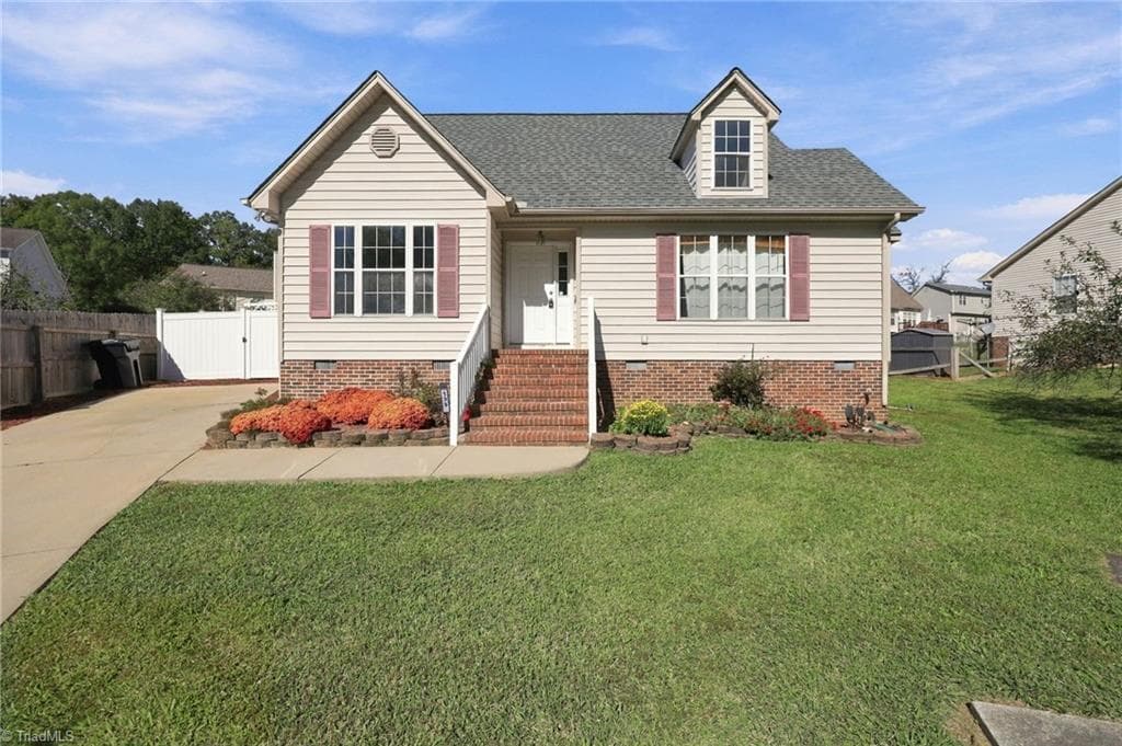 Stick/Site Built at 133 Hoskins Circle, Burlington NC 27215, photo 28 of 29