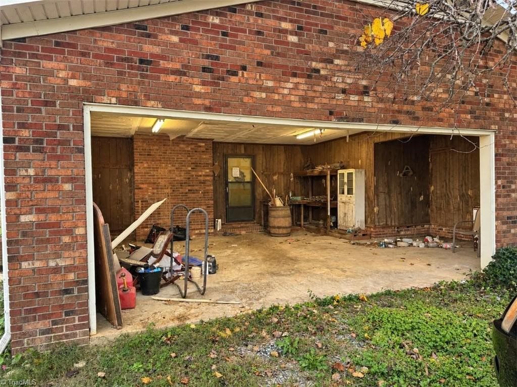 Stick/Site Built at 3483 Holloway Church Road, Lexington NC 27292, photo 13 of 14