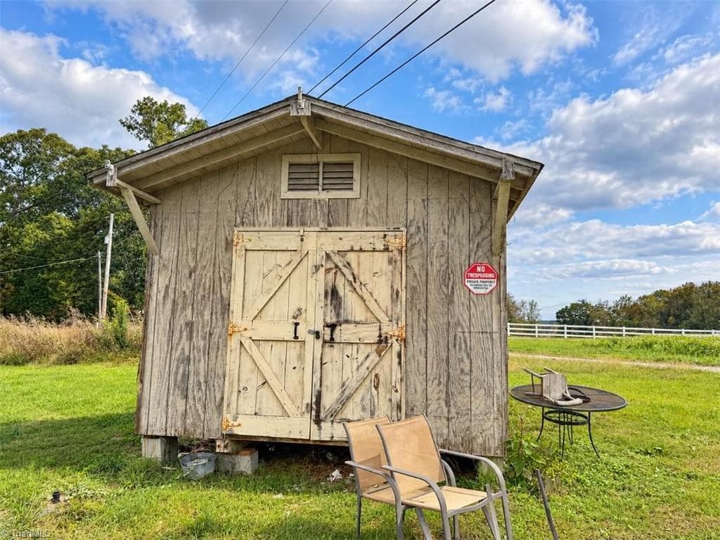 Stick/Site Built at 3483 Holloway Church Road, Lexington NC 27292, photo 12 of 14