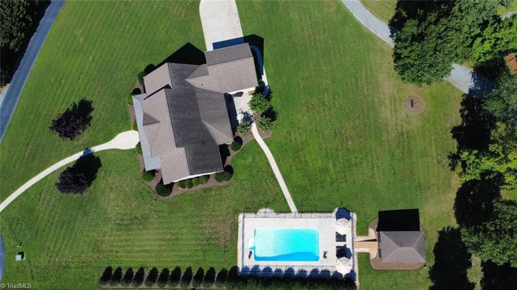 Stick/Site Built at 2957 Doris Drive, Burlington NC 27217, photo 35 of 38
