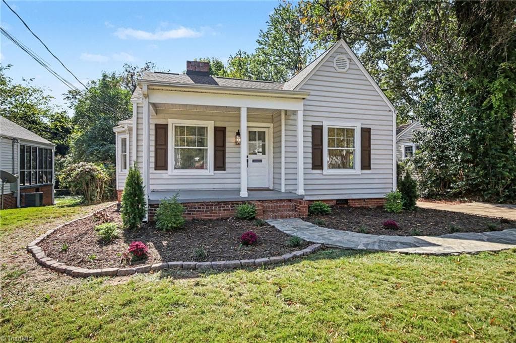 Stick/Site Built at 1119 W Northwood Street, Greensboro NC 27408, photo 2 of 29