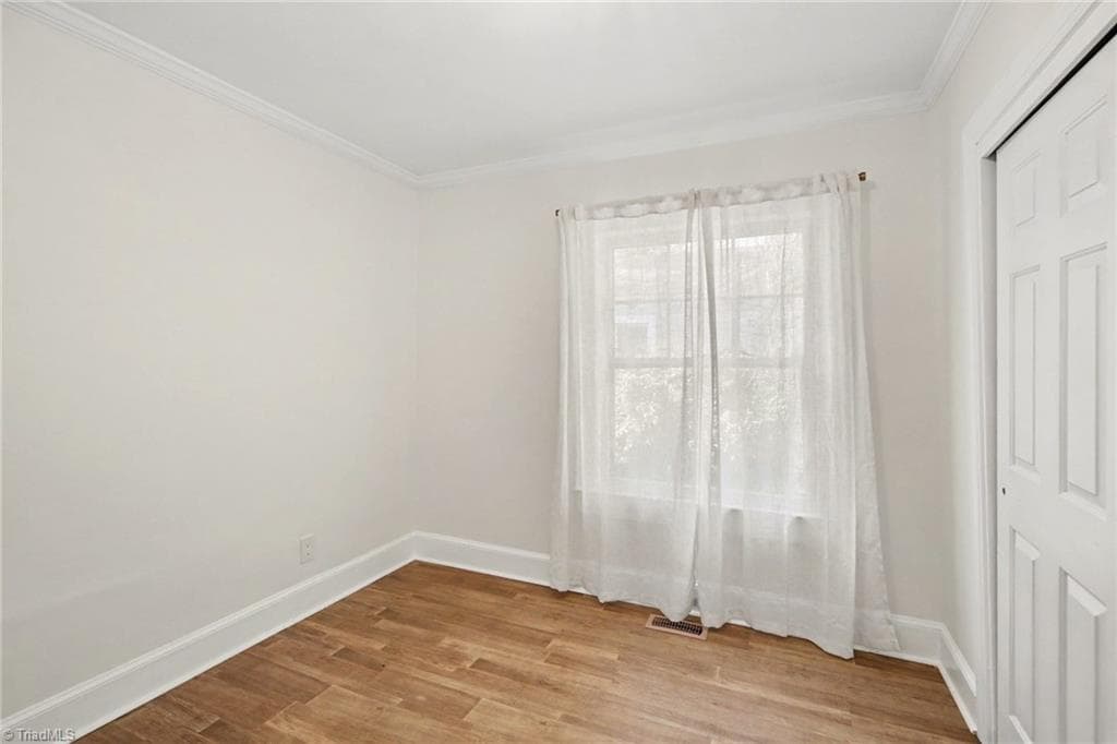 Stick/Site Built at 1119 W Northwood Street, Greensboro NC 27408, photo 16 of 29