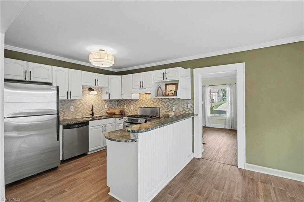 Stick/Site Built at 1119 W Northwood Street, Greensboro NC 27408, photo 9 of 29