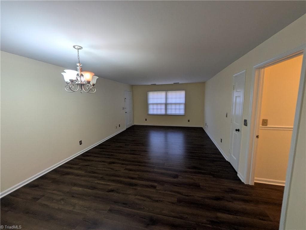 Condo/Townhouse at 2707 Reynolda Road # C3, Winston-Salem NC 27106, photo 6 of 17