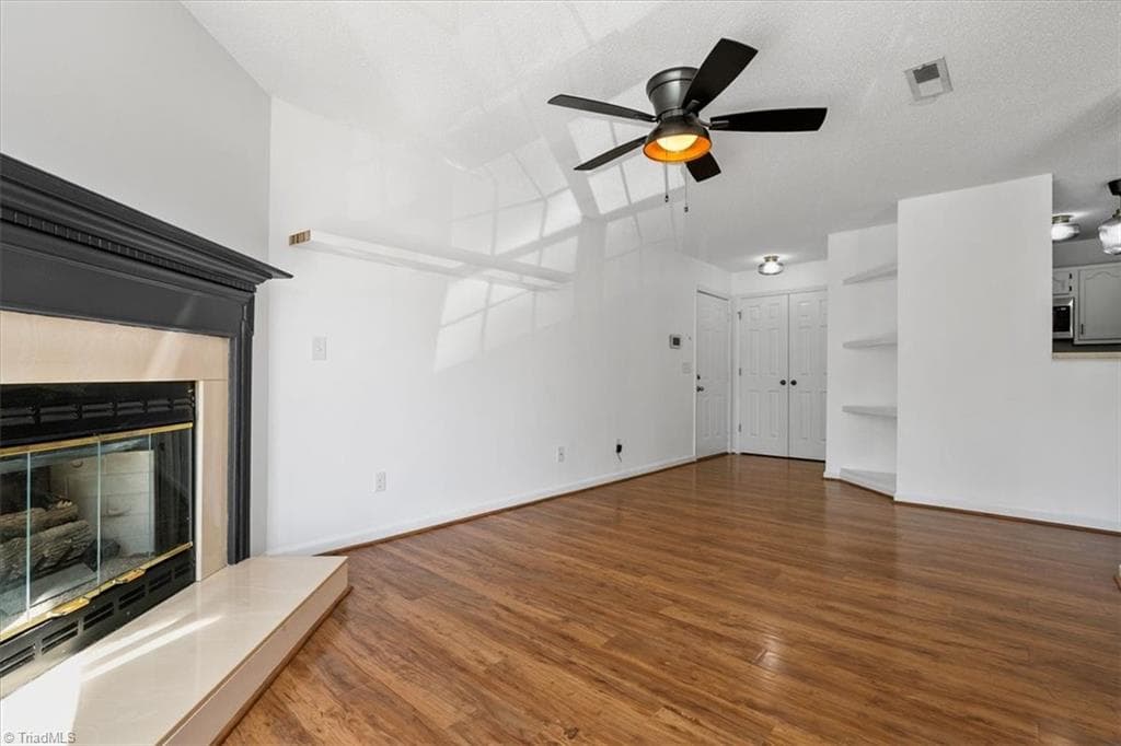 Stick/Site Built at 6704 W Friendly Avenue # 4E, Greensboro NC 27410, photo 10 of 36